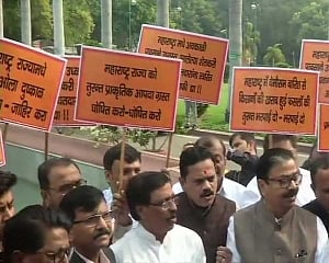 Declare unseasonal rains in Maha as natural calamity: Shiv Sena MPs to govt
