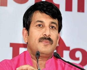 Delhi BJP chief Manoj Tiwari renews demand for NRC in Delhi, to meet Shah