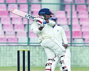 Delhi in line for full points