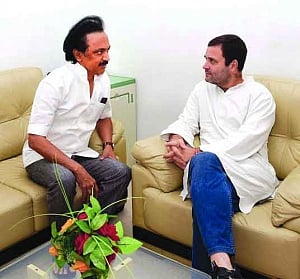 DMK gives Congress 10 seats in TN, Puducherry