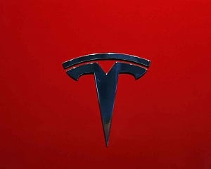 Does Tesla need to accept its Autopilot is faulty?