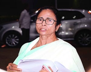 Dutiful Didi to attend Modi’s oath ceremony
