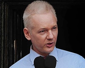 Ecuador to give US Assange's possessions: lawyers
