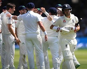 England collapse to 85 all out in Ireland Test