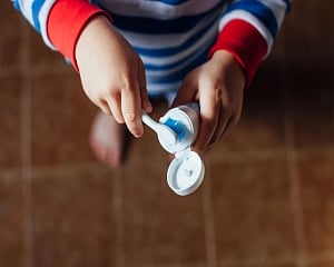 Excess use of toothpaste by kids leads to tooth decay: Study