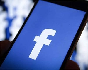 Facebook restructures kids team in quest for youth