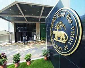 FDI grew 18% in FY18 to Rs 28.25 L cr: RBI data