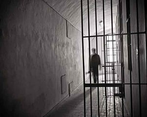 Four prisoners escape from C'garh jail