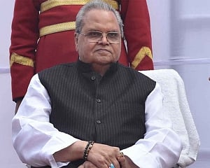 Governor Malik skips official function at martyrs' graveyard in Srinagar