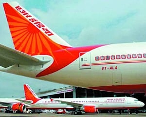 Govt eyes about $1 bn from Air India sale