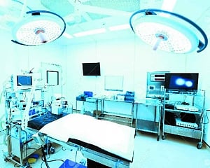 Govt may cut customs duty on some medical devices