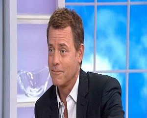 Greg Kinnear joins Amazon's comedy pilot 'Good People'