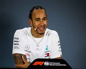 Hamilton talks informal, says Ferrari chief