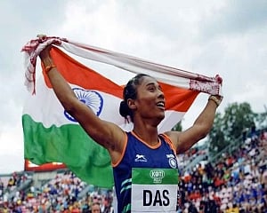Hima sprints to 4th gold in 15 days
