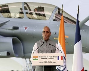 IAF receives its first Rafale fighter jet from France