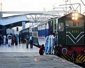 India cites lack of  occupancy, cancels  Samjhauta Express