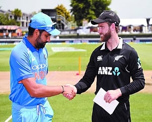 India look to stay perfect