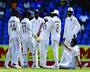 India reduce Windies to 82/3
