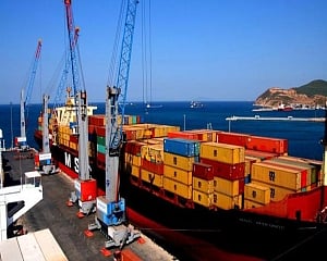 India-US to engage regularly to resolve outstanding trade issues