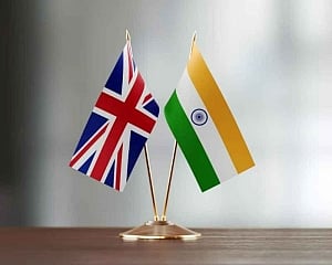 Indian-origin jeweller awarded for bravery during robbery in UK