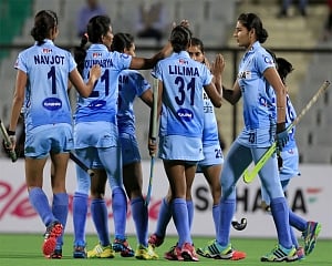 Indian women's hockey team lose 2-3 to Spain