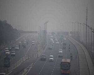 It's time to shun politics and work together to tackle pollution: Kejriwal to Javadekar