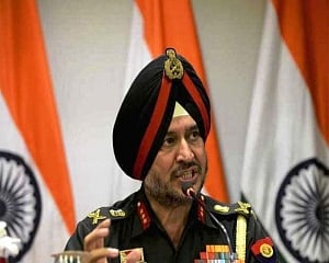 Pakistan intensifying efforts to increase strength of terrorists along LoC: Army