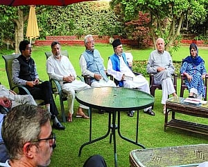 J&K parties vow to protect special status