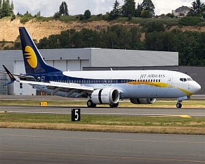 Jet’s domestic pilots write to SBI, seek salary dues