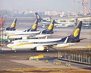 Jet Airways shares continue to fall for 3rd day; tank nearly 7 pc