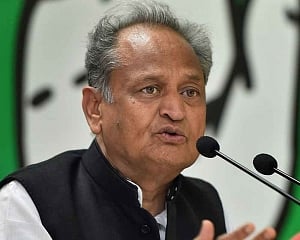 Jolt to Mayawati, all 6 Rajasthan BSP MLAs defect to Cong