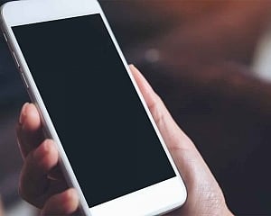 Journalist's phone snatched in east Delhi