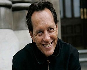 Julianne Moore wanted to wear fat suit in 'Can You Ever Forgive Me?': Richard E Grant