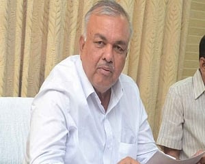 K'taka crisis: Cong steps up efforts to persuade Ramalinga Reddy