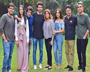 Kartik, Bhumi, Ananya in 'Pati Patni Aur Woh'