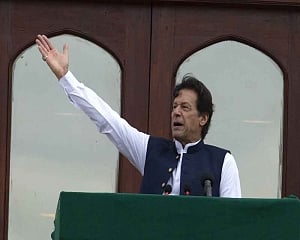 Kashmir is Pakistan's "jugular vein": PM Imran