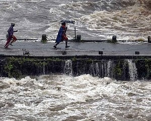 Kerala rain fury claims 4 more lives, over 22,000 moved to relief camps