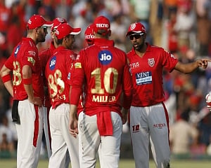 Kings XI win toss, to bowl