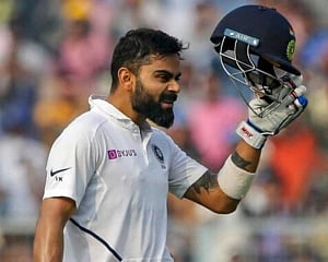 Kohli closes in on top-ranked Smith, Agarwal breaks into top-10 for first time