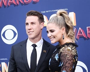 Lauren Alaina, Alex Hopkins end engagement