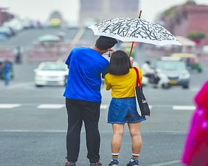 Light rain breaks 16-day dry spell in Capital