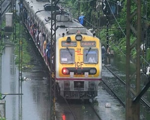 Maha govt seeks airlift of passengers stranded in train stuck Due to heavy rains