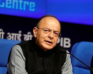 Majority bashers proclaiming themselves as proud Hindus: Jailtey on Rahul, Digvijaya