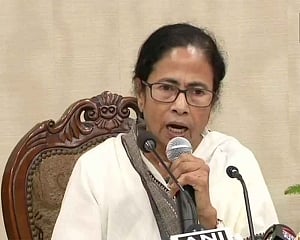 Mamata agrees to live coverage of meeting with protesting docs