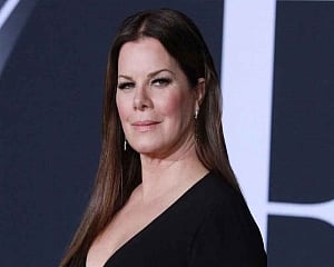 Marcia Gay Harden joins 'Pink Skies Ahead' cast
