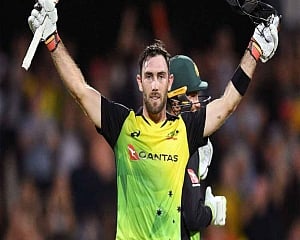 Maxwell keen to play a part with the ball in Australia's WC quest
