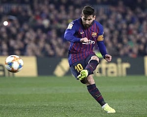 Messi unable to inspire Barca winner as Madrid hold on for draw
