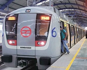 Metro services affected on Yellow Line due to technical snag