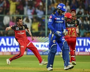 MI score 187 for 8 against RCB