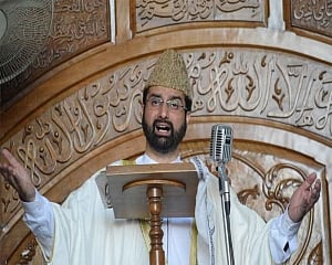 Modi can now play decisive role on Kashmir: Mirwaiz